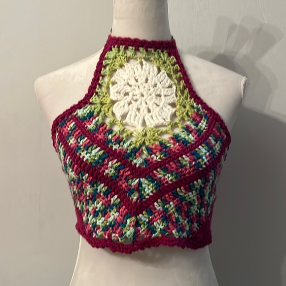 Summer knitted top - Picture 1 of 2